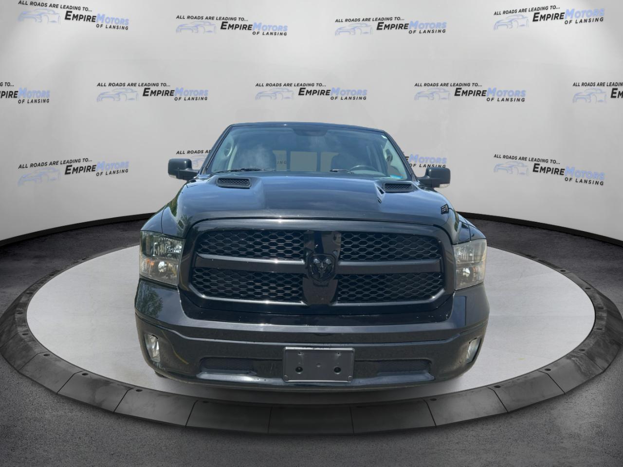 RAM 1500 Classic Tradesman Crew Cab SWB 4WD 2019