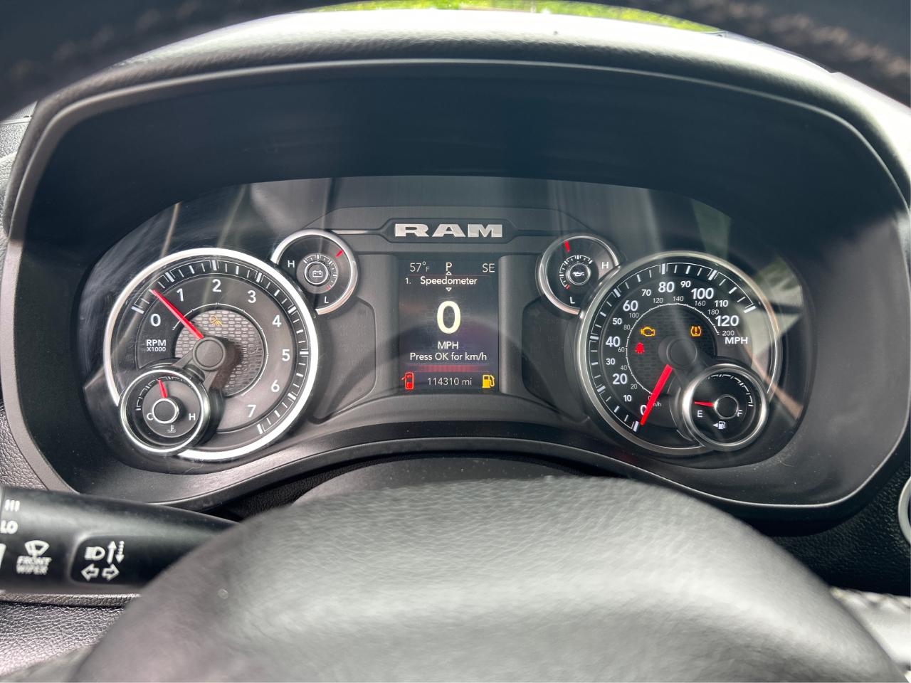 RAM 1500 Big Horn Crew Cab SWB 4WD 2019