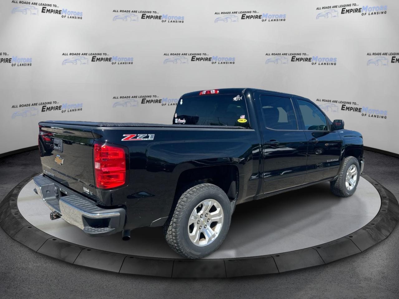 Chevrolet Silverado 1500 LT Crew Cab Long Box 4WD 2015