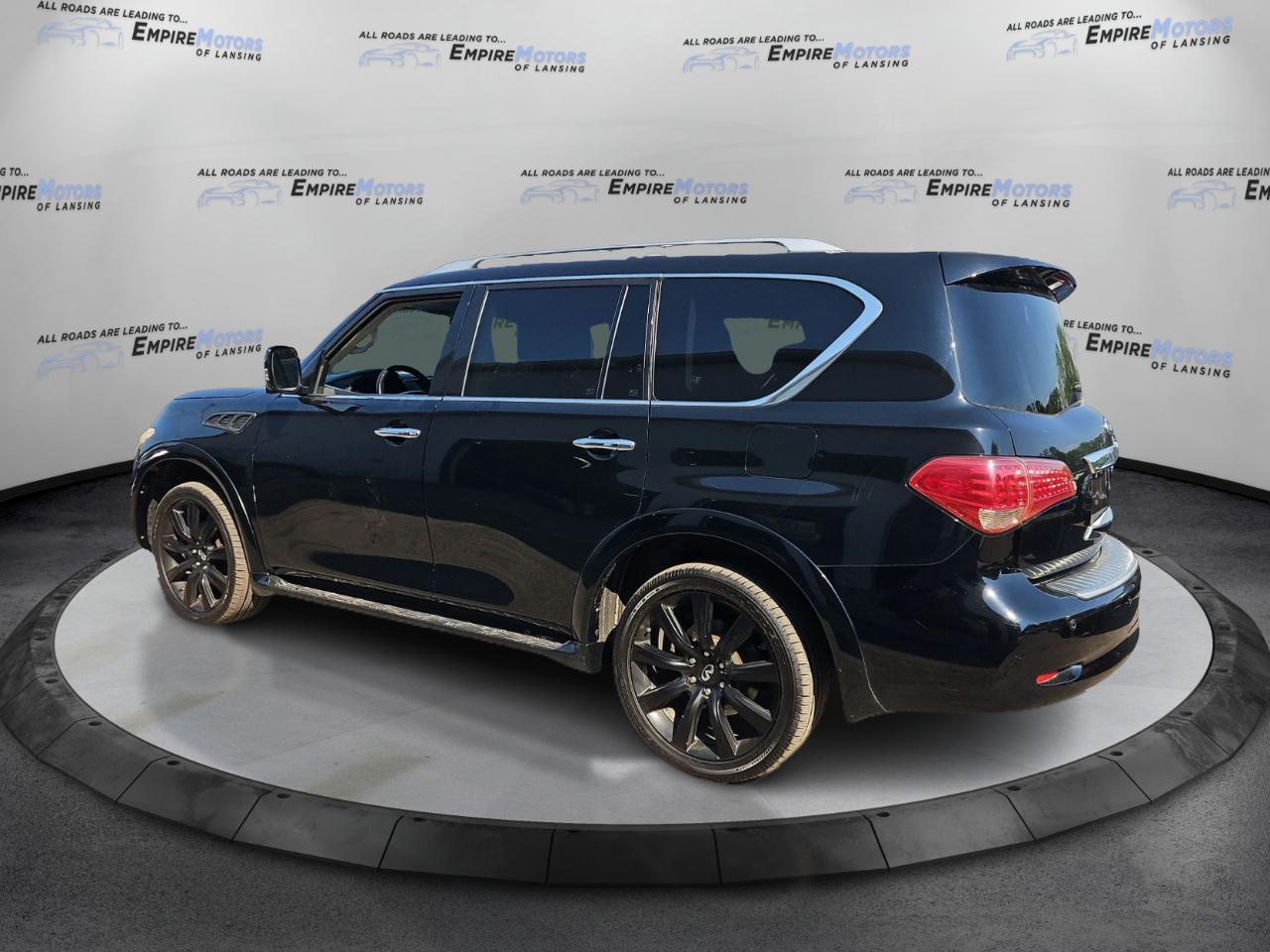 Infiniti QX56 4WD 2013