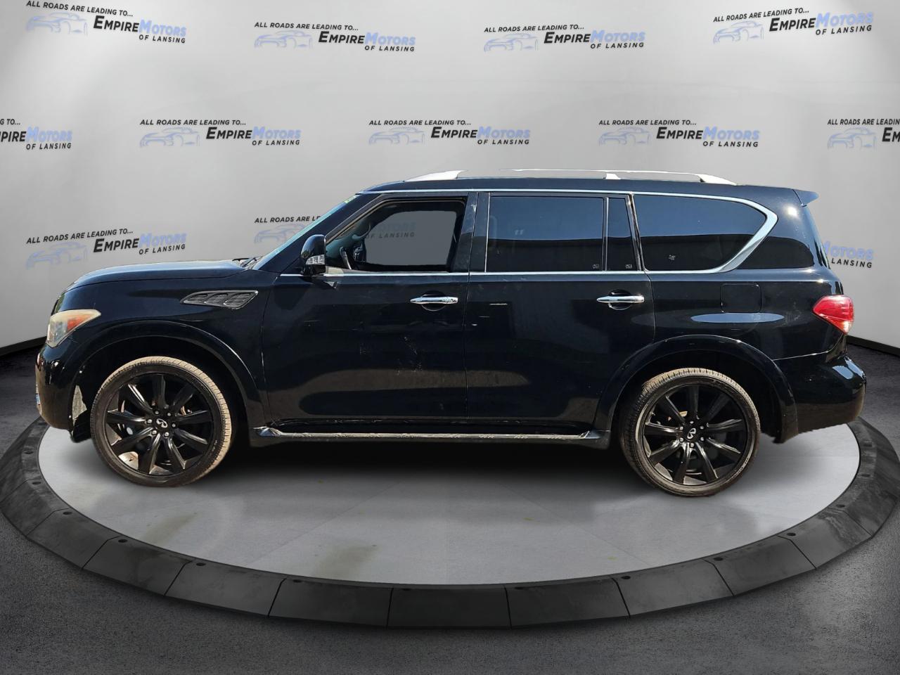 Infiniti QX56 4WD 2013