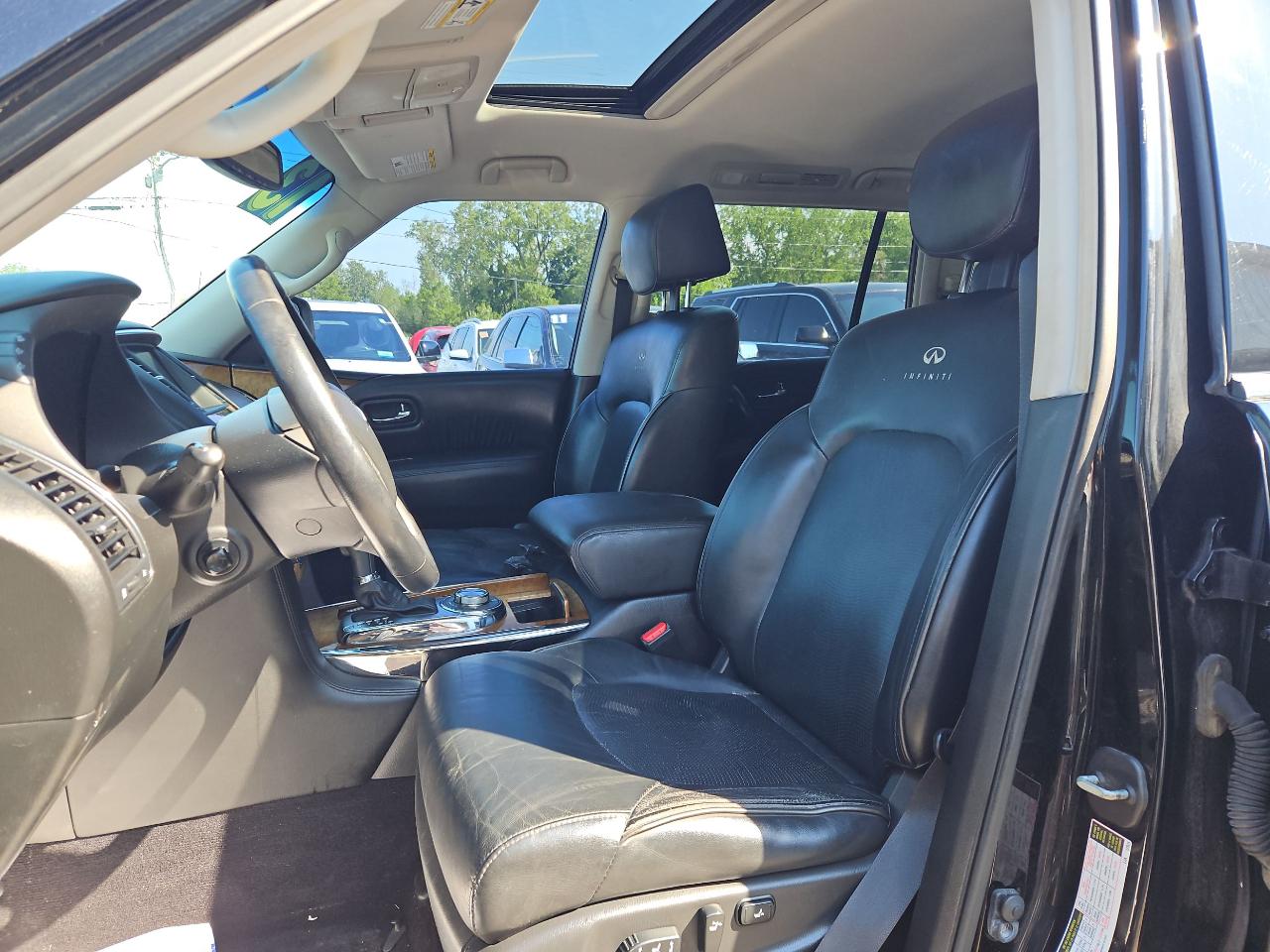 Infiniti QX56 4WD 2013
