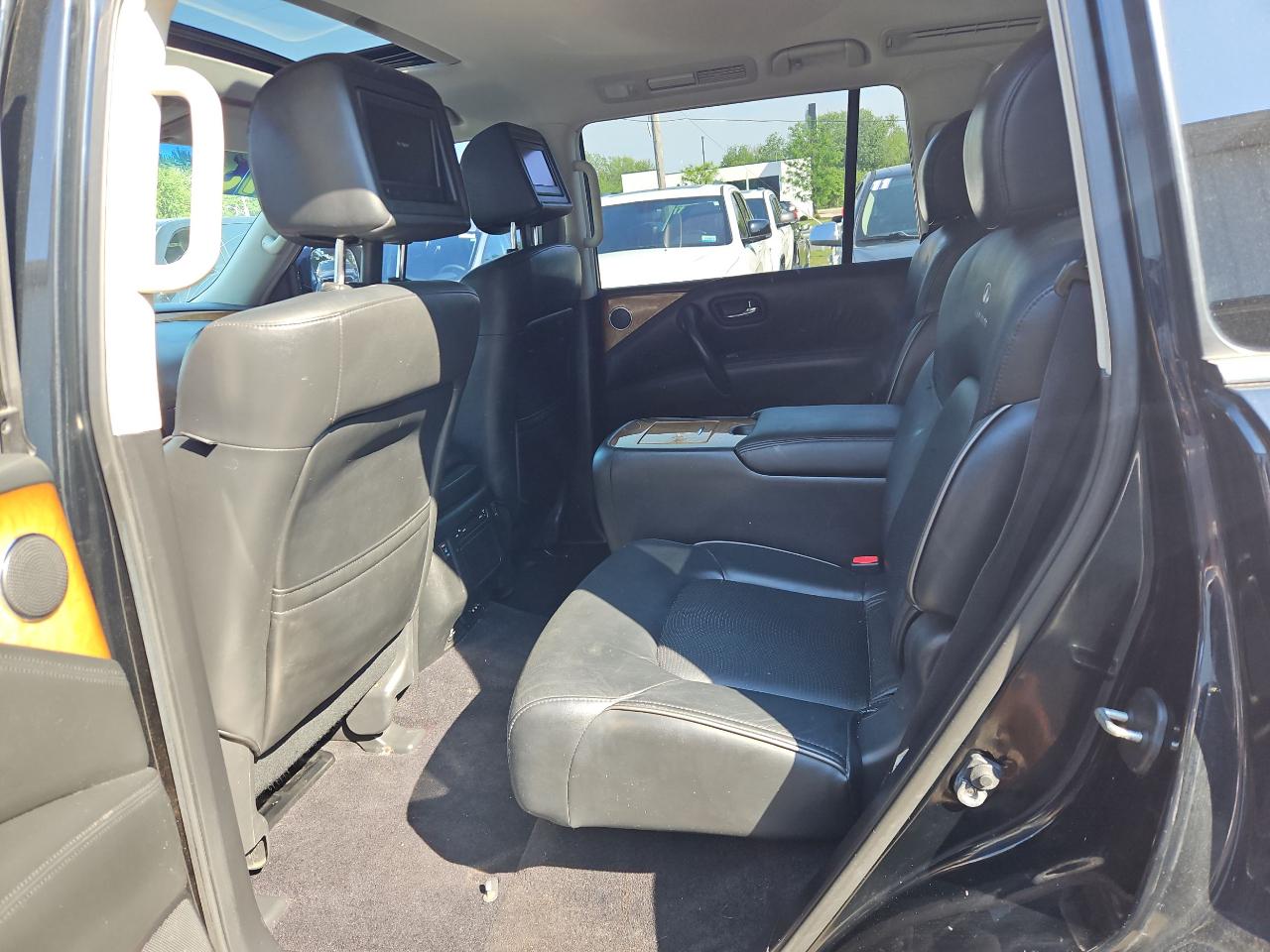 Infiniti QX56 4WD 2013