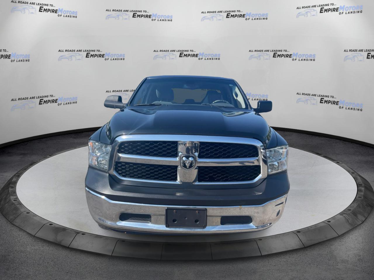 RAM 1500 Tradesman Quad Cab 4WD 2016