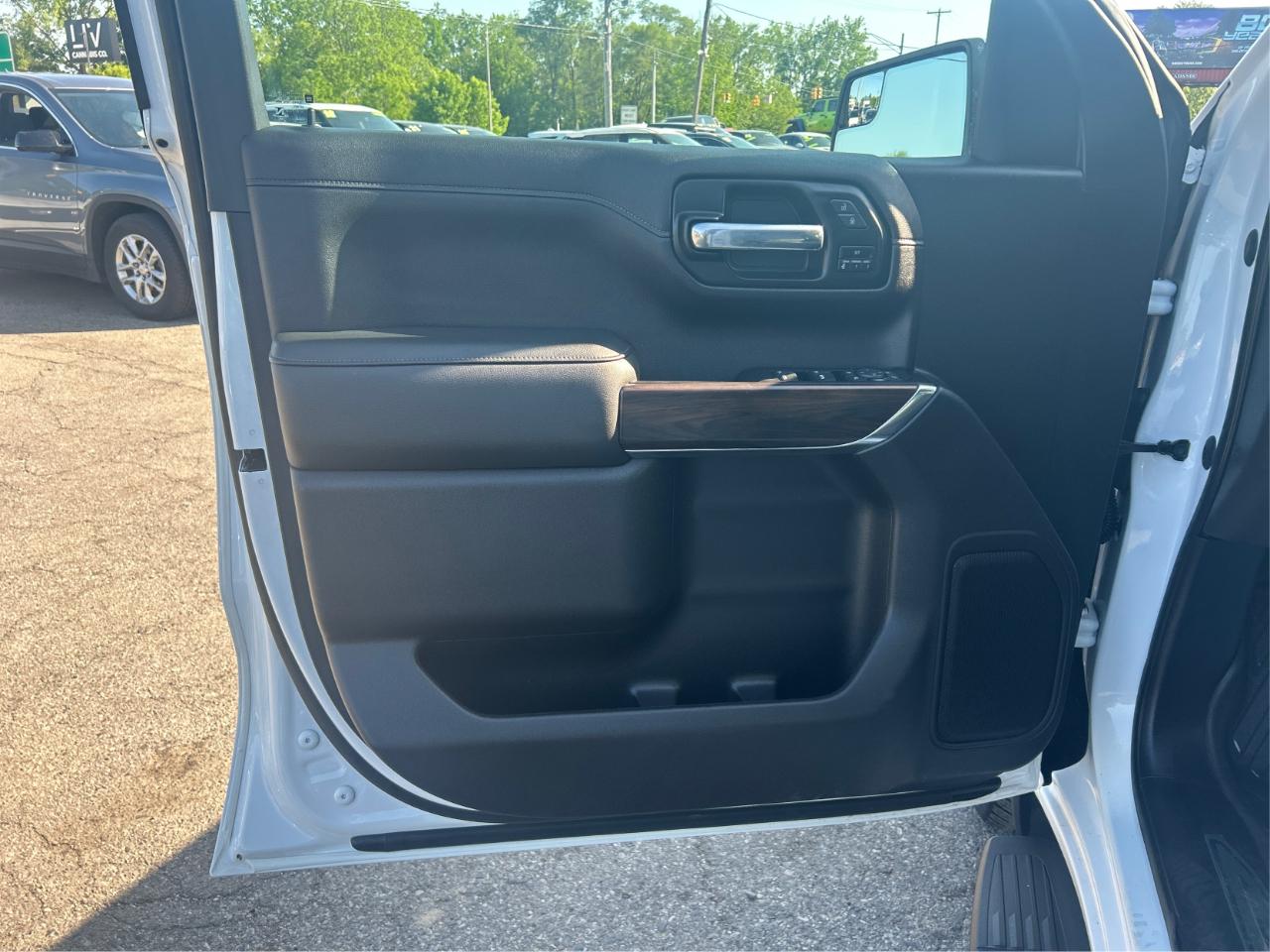 GMC Sierra 1500 SLT Crew Cab Short Box 4WD 2020