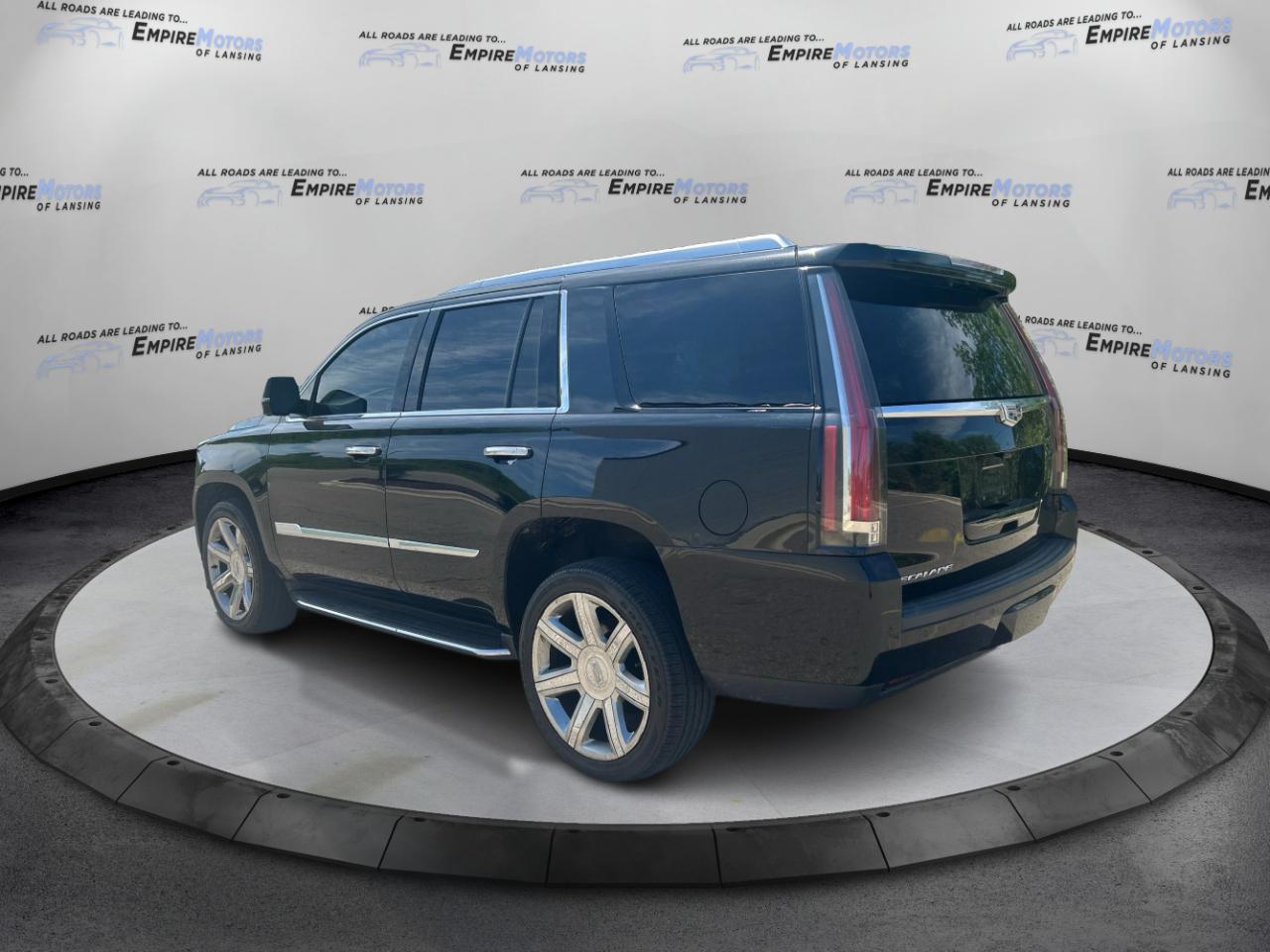 Cadillac Escalade Luxury 4WD 2018