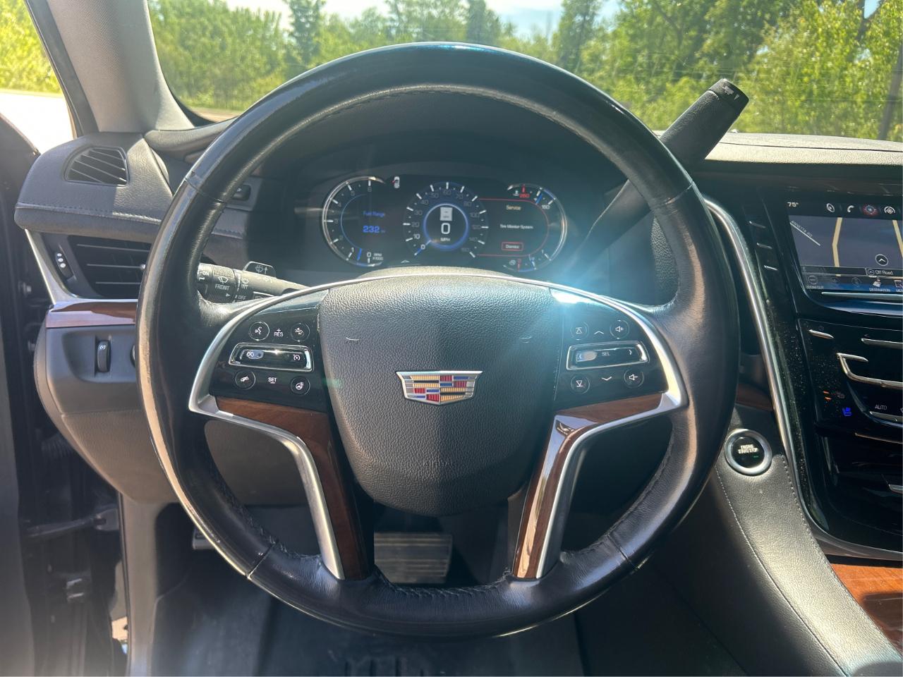 Cadillac Escalade Luxury 4WD 2018