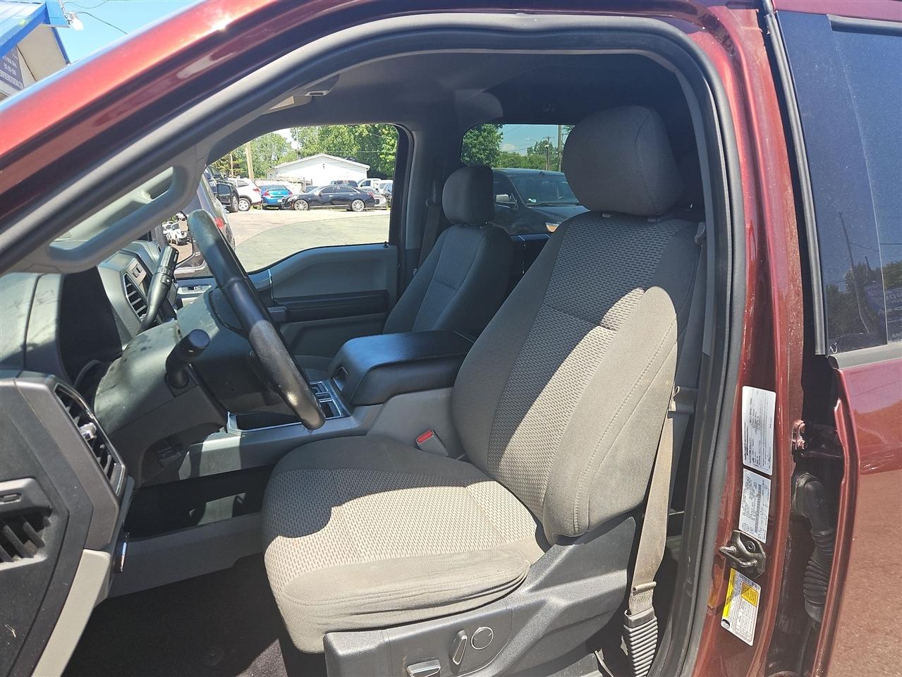 Ford F-150 Lariat SuperCrew 6.5-ft. Bed 4WD 2017