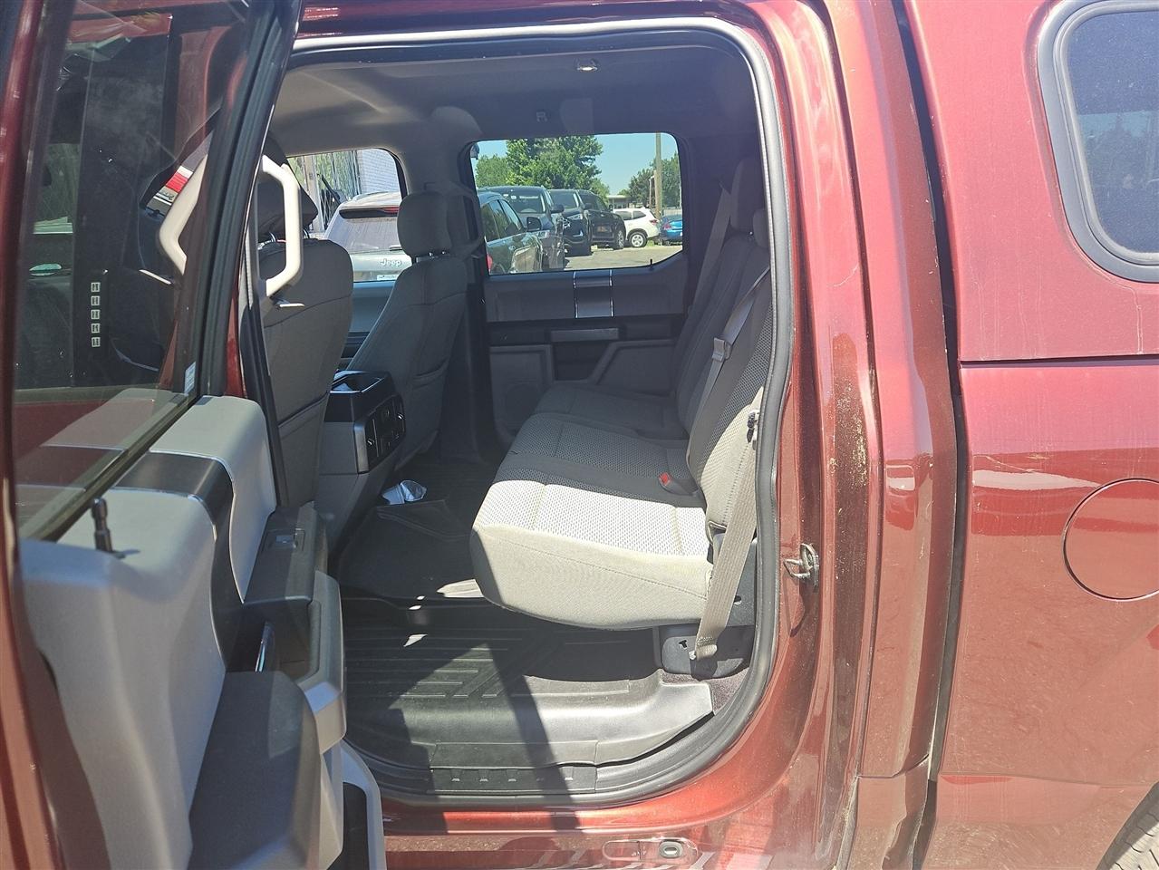 Ford F-150 Lariat SuperCrew 6.5-ft. Bed 4WD 2017