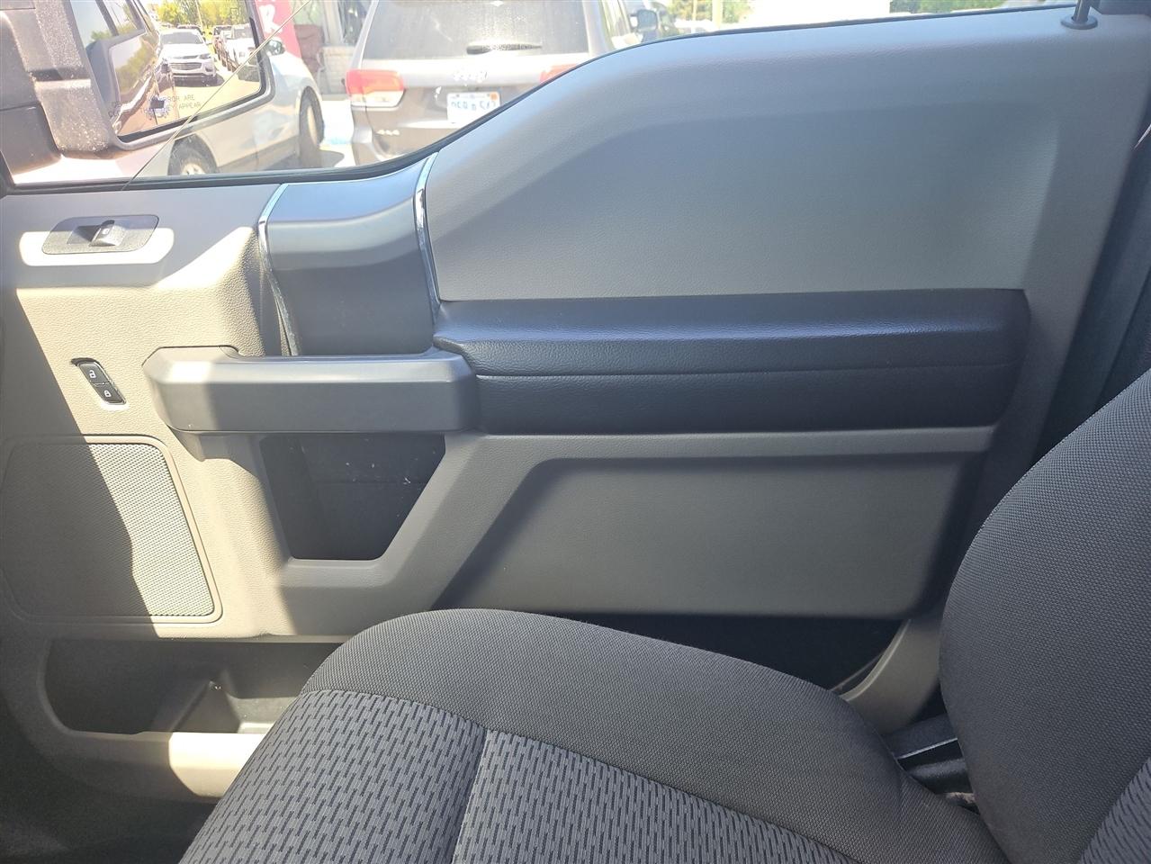 Ford F-150 Lariat SuperCrew 6.5-ft. Bed 4WD 2017