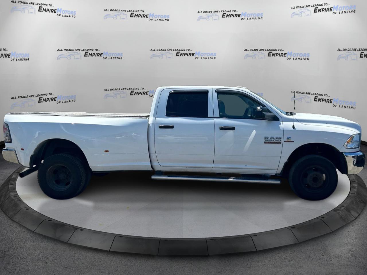 RAM 3500 Tradesman Crew Cab 4WD DRW 2016