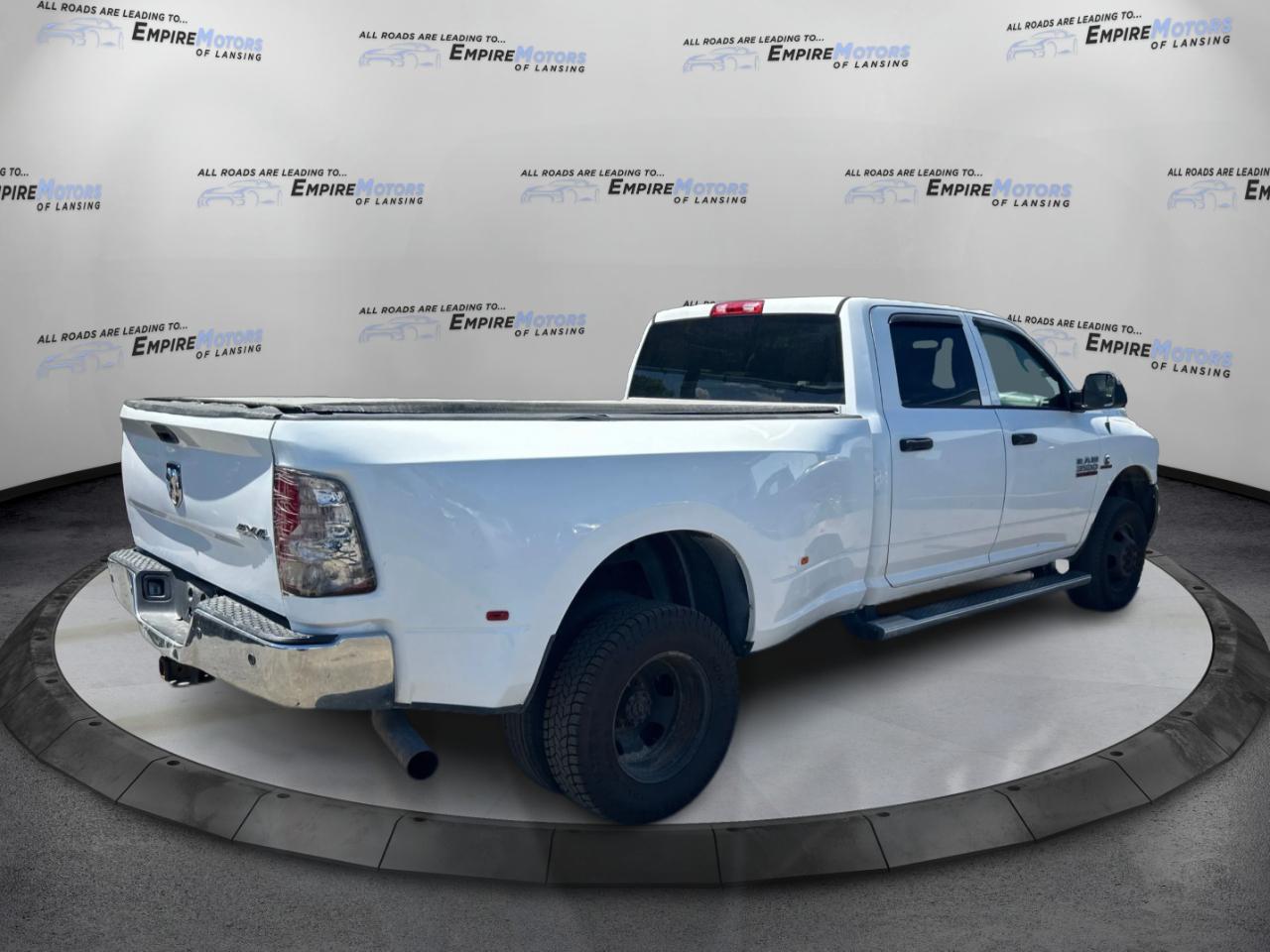 RAM 3500 Tradesman Crew Cab 4WD DRW 2016