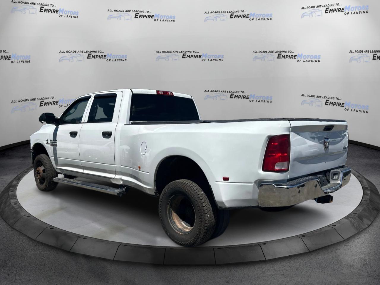 RAM 3500 Tradesman Crew Cab 4WD DRW 2016