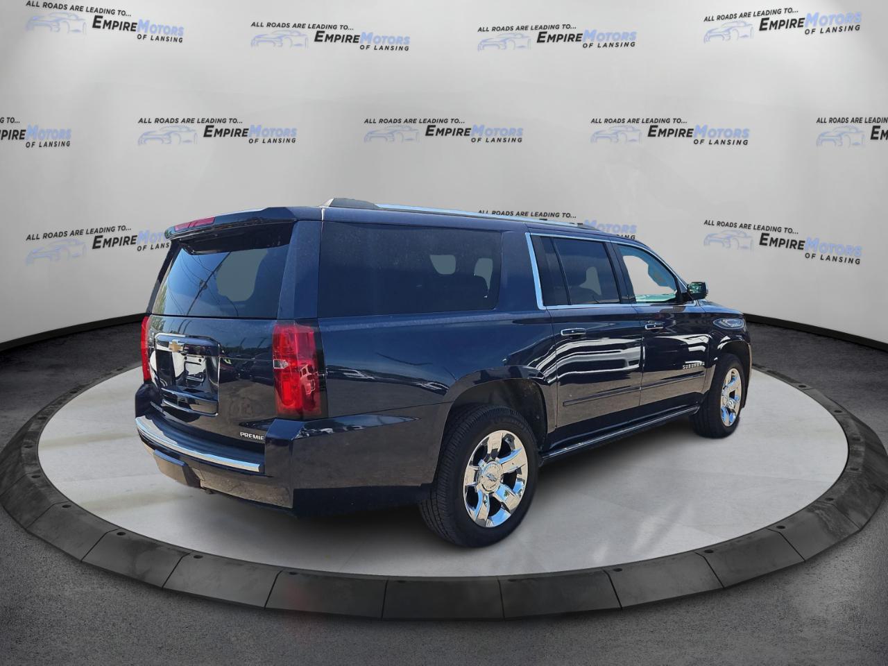Chevrolet Suburban Premier 4WD 2019
