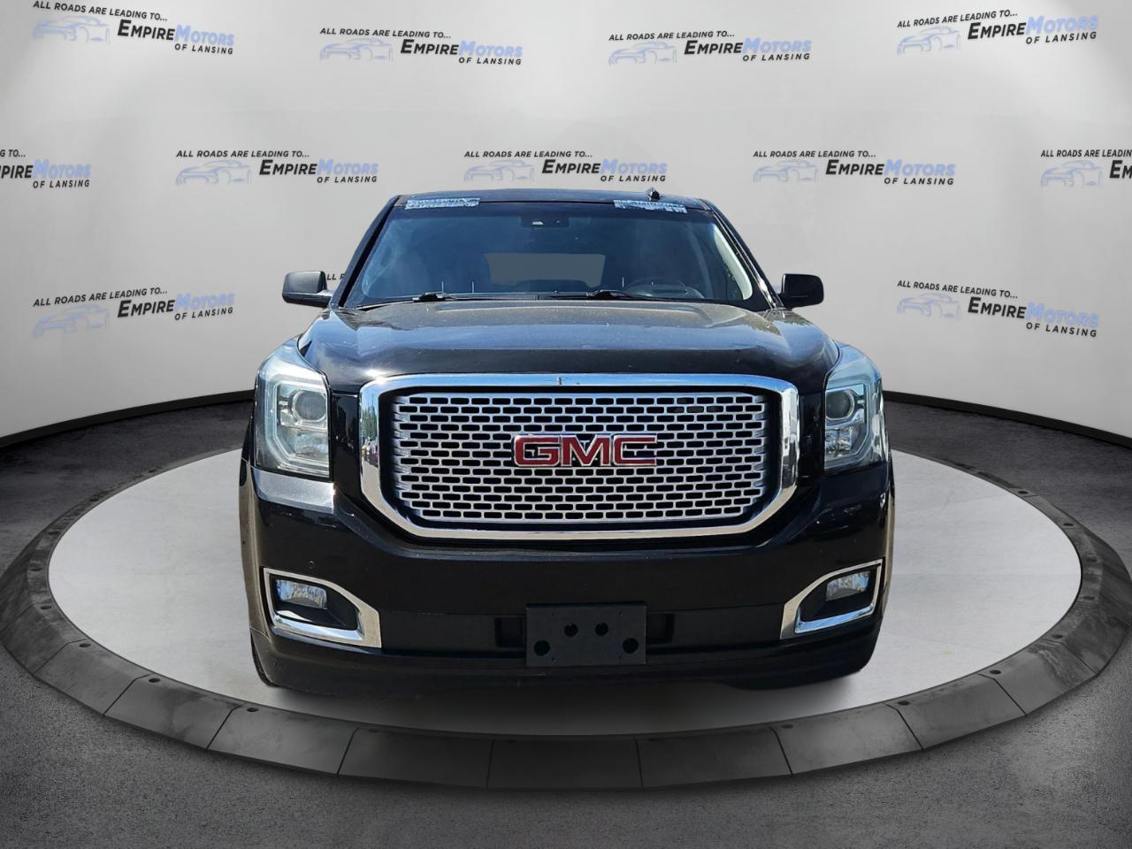 GMC Yukon Denali 4WD 2015