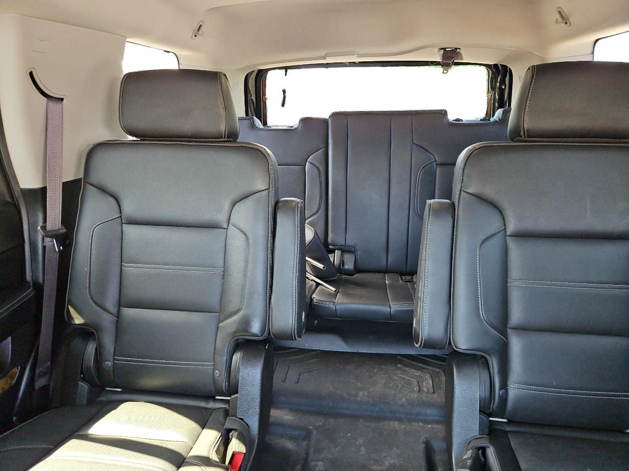 GMC Yukon Denali 4WD 2015