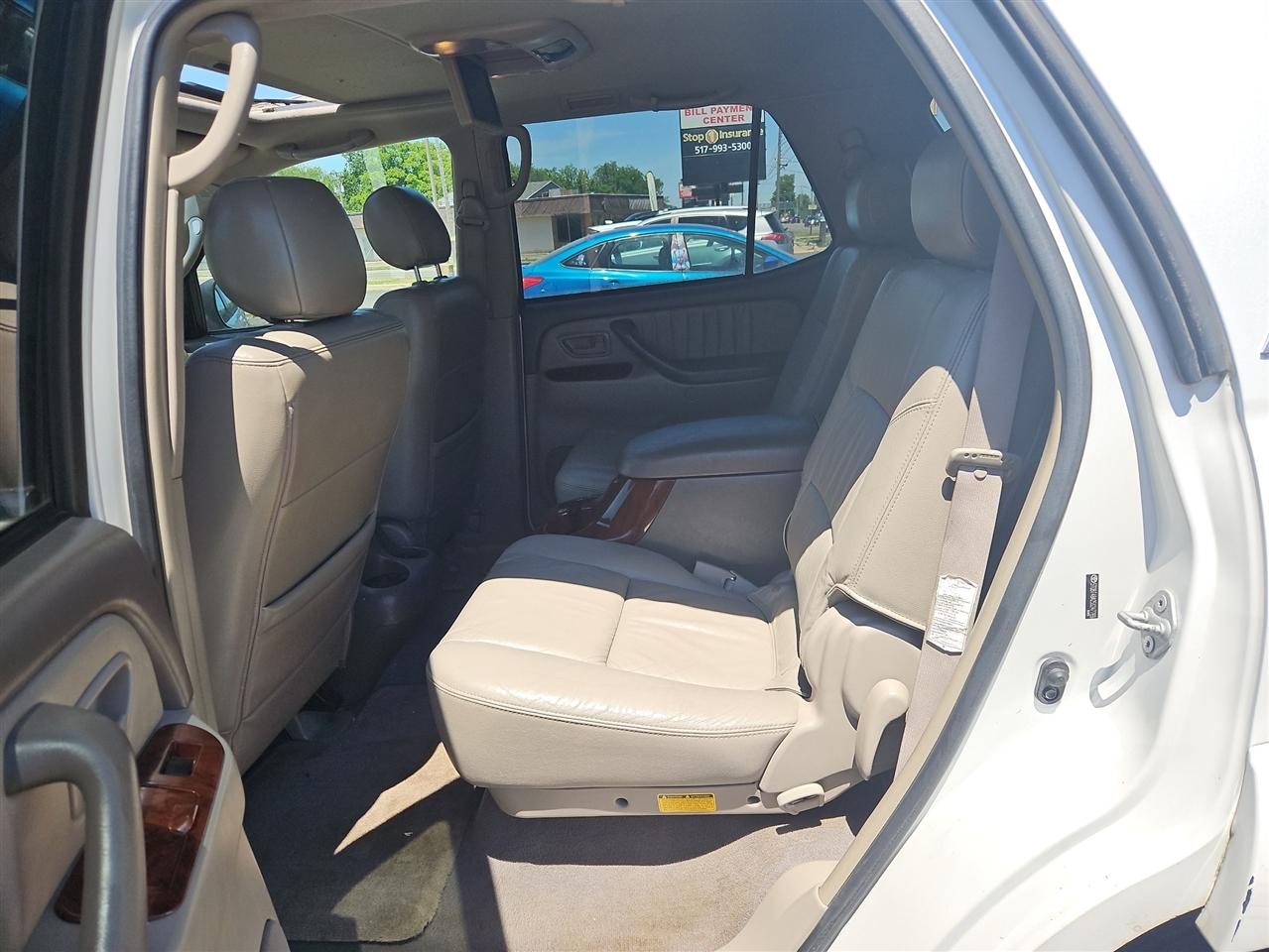 Toyota Sequoia Limited 4WD 2005