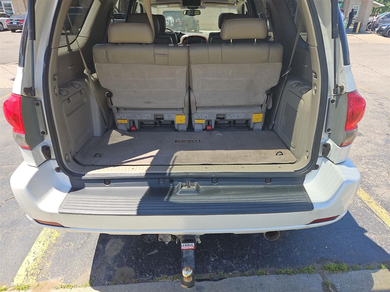 Toyota Sequoia Limited 4WD 2005