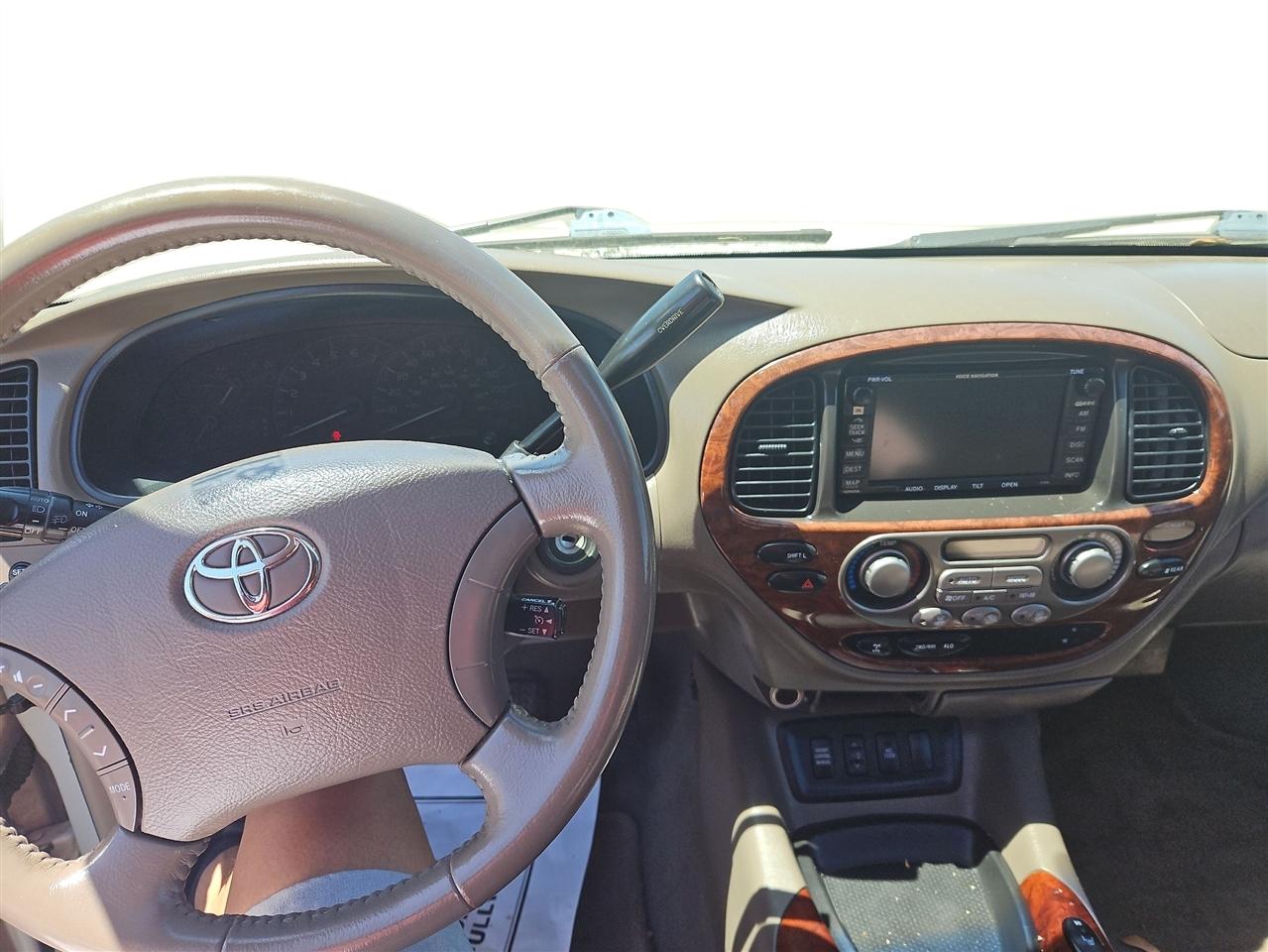 Toyota Sequoia Limited 4WD 2005