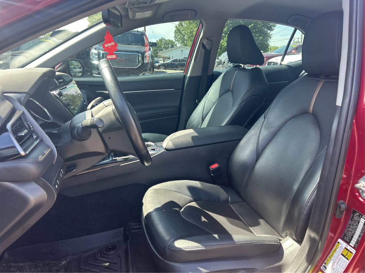 Toyota Camry XLE 2020