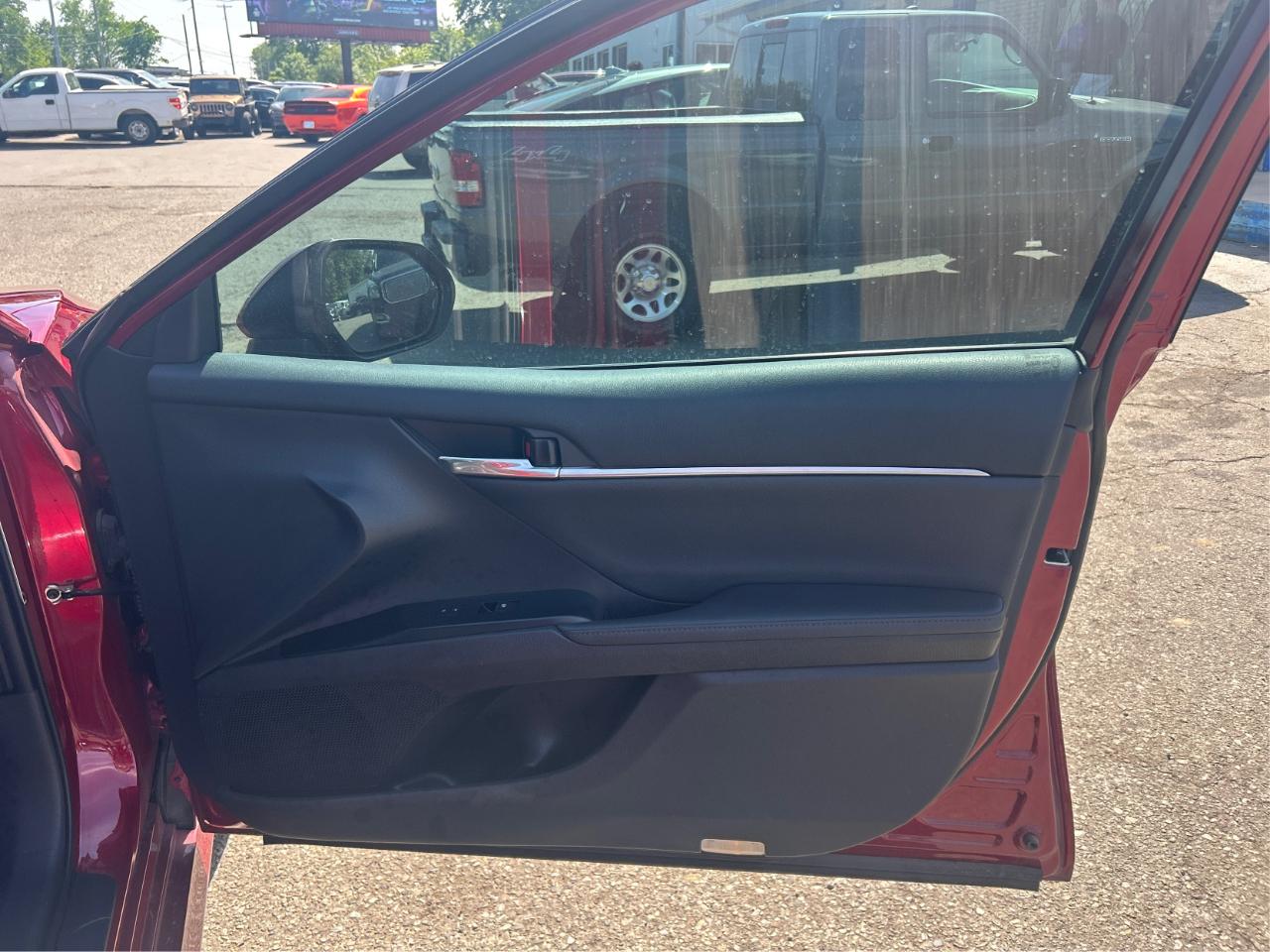 Toyota Camry XLE 2020