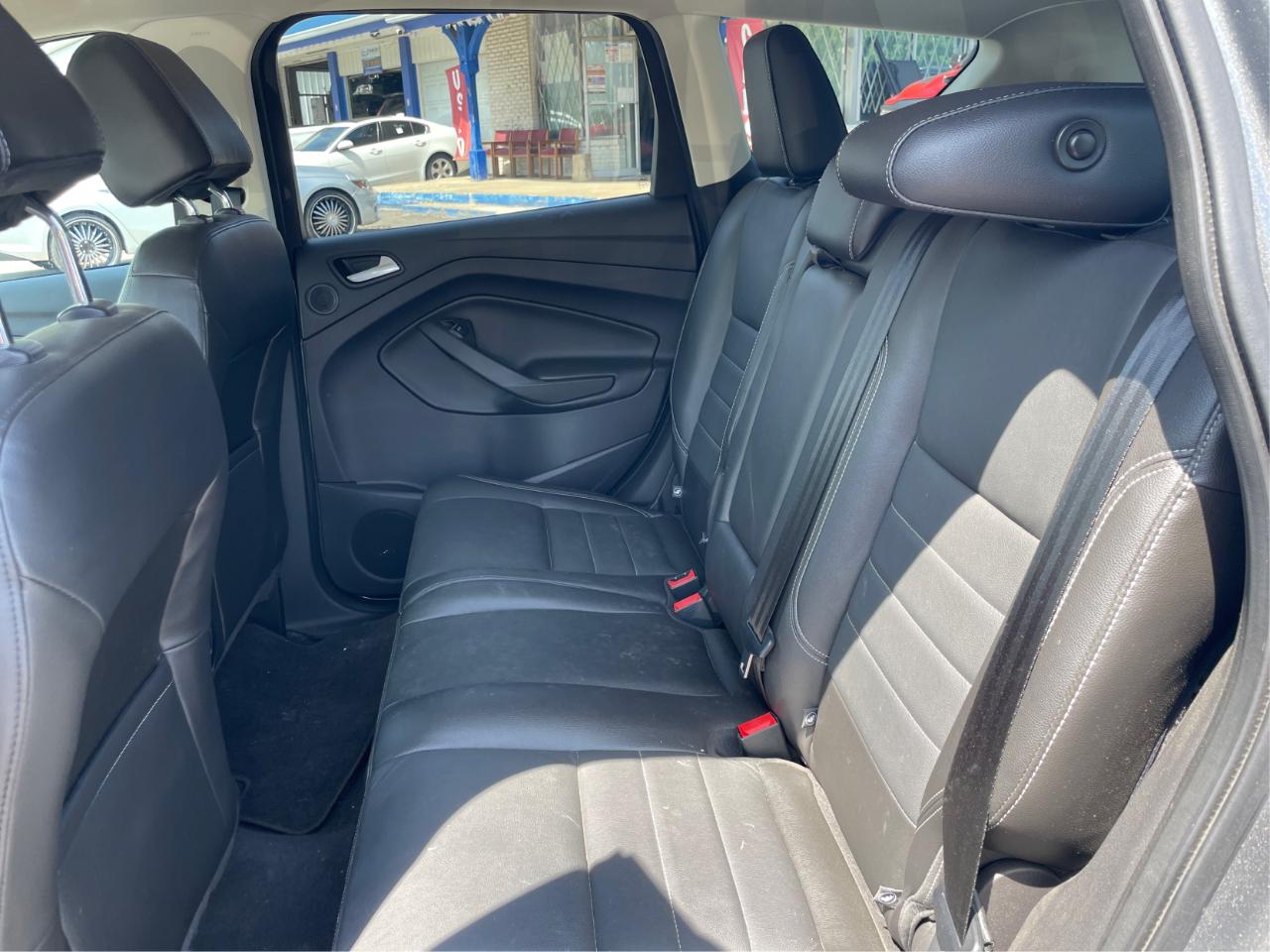 Ford Escape Titanium 4WD 2014