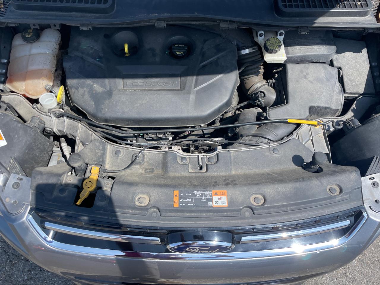 Ford Escape Titanium 4WD 2014