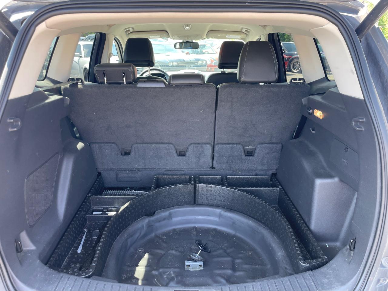 Ford Escape Titanium 4WD 2014