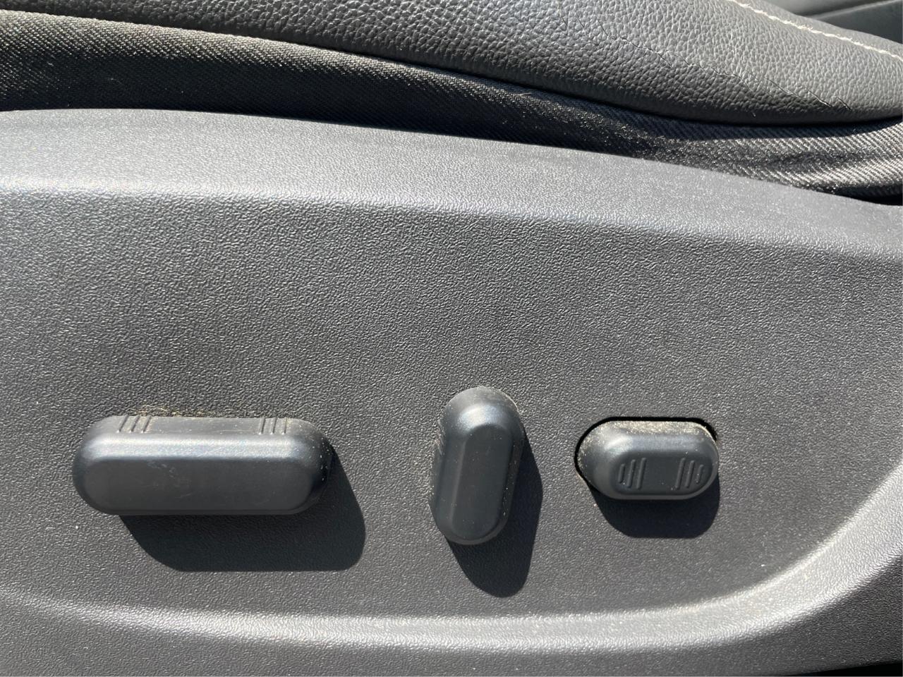 Ford Escape Titanium 4WD 2014