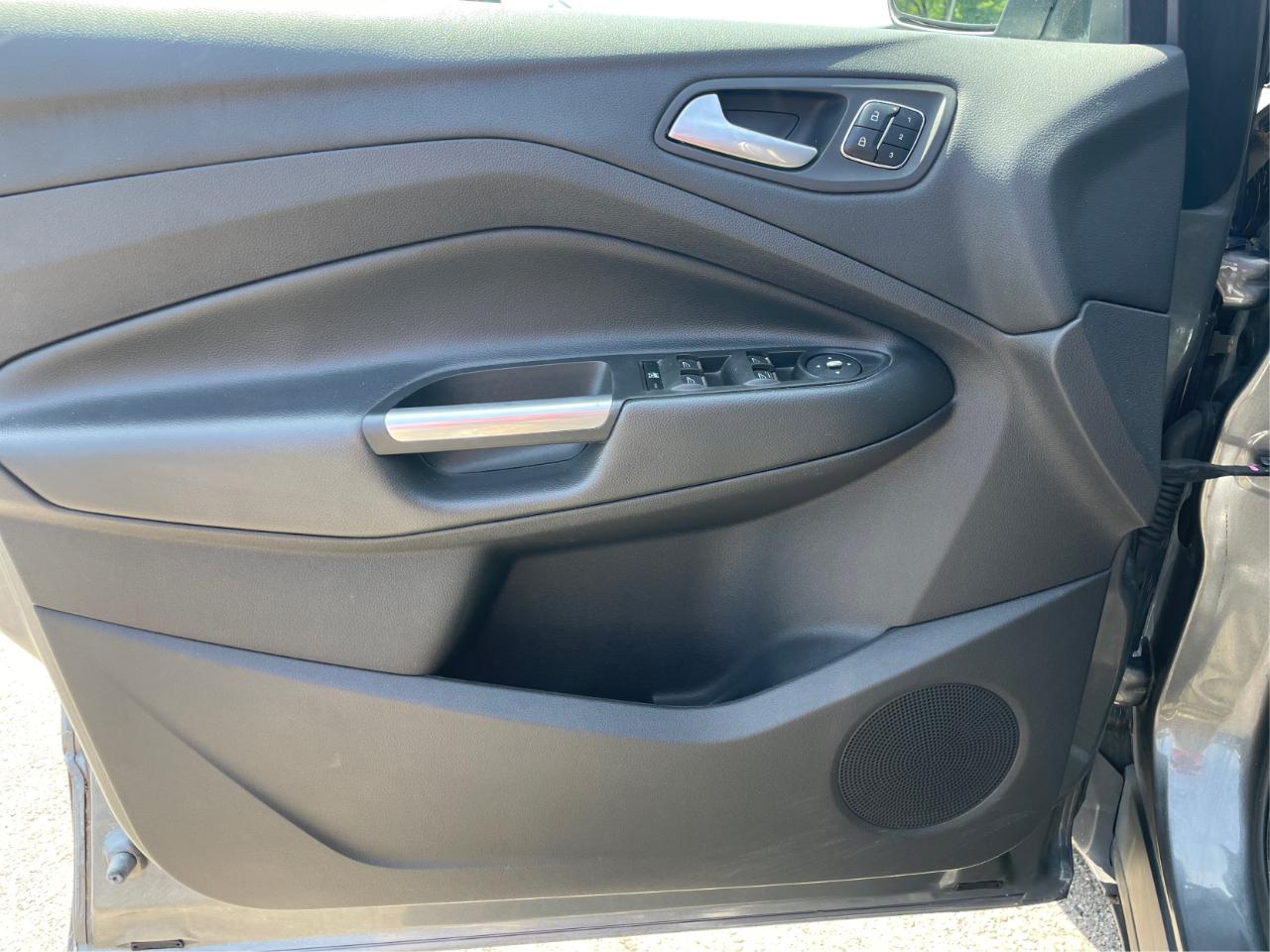 Ford Escape Titanium 4WD 2014