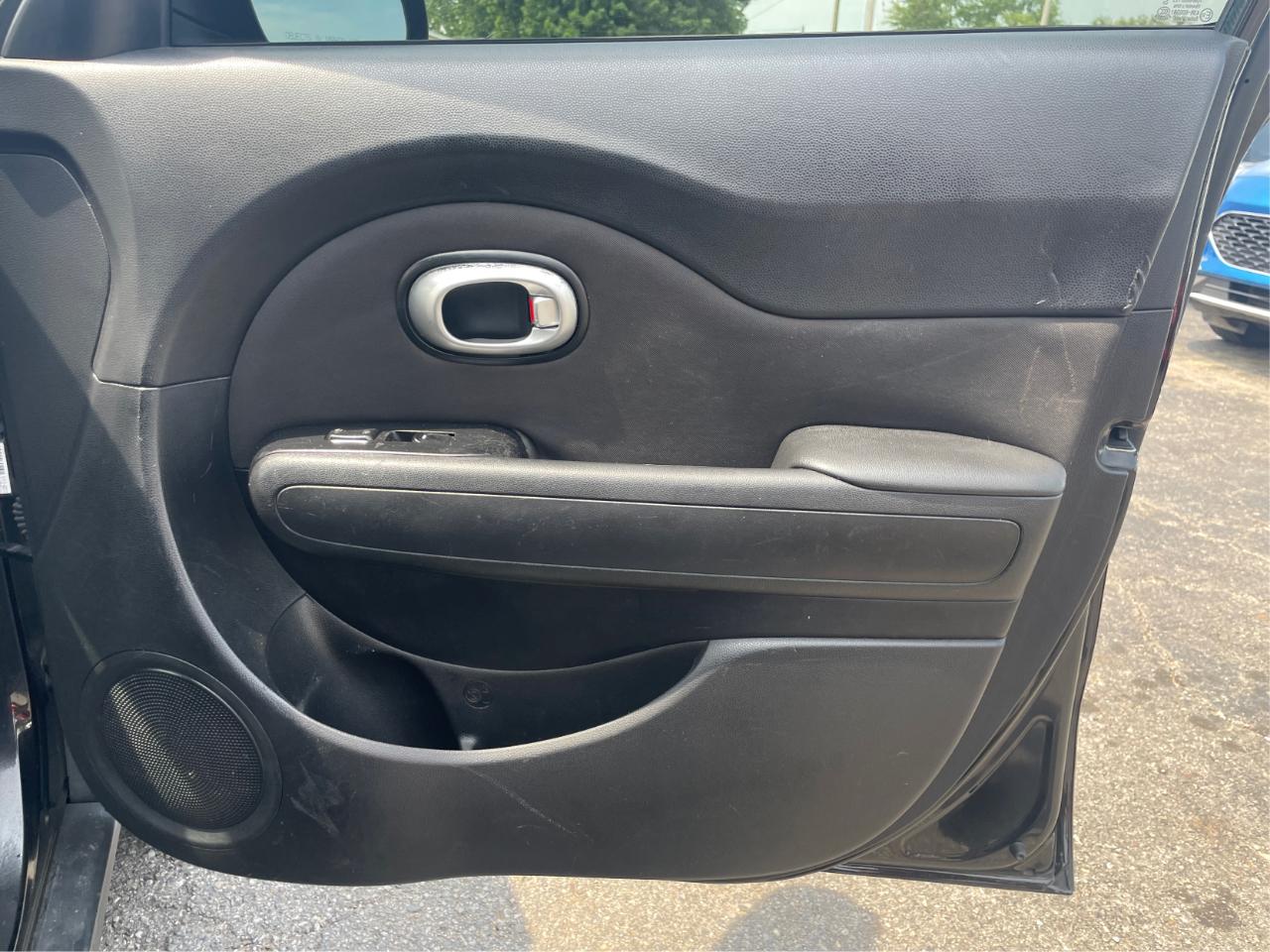 Kia Soul Base 6A 2016