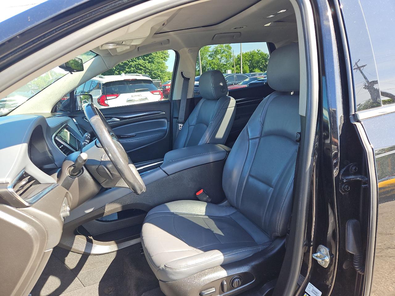 Buick Enclave Essence AWD 2019