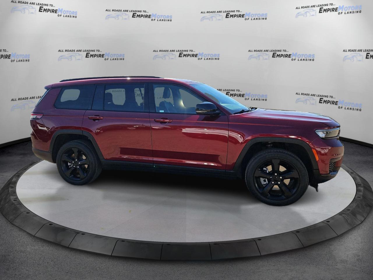 Jeep Grand Cherokee L Laredo 4WD 2023