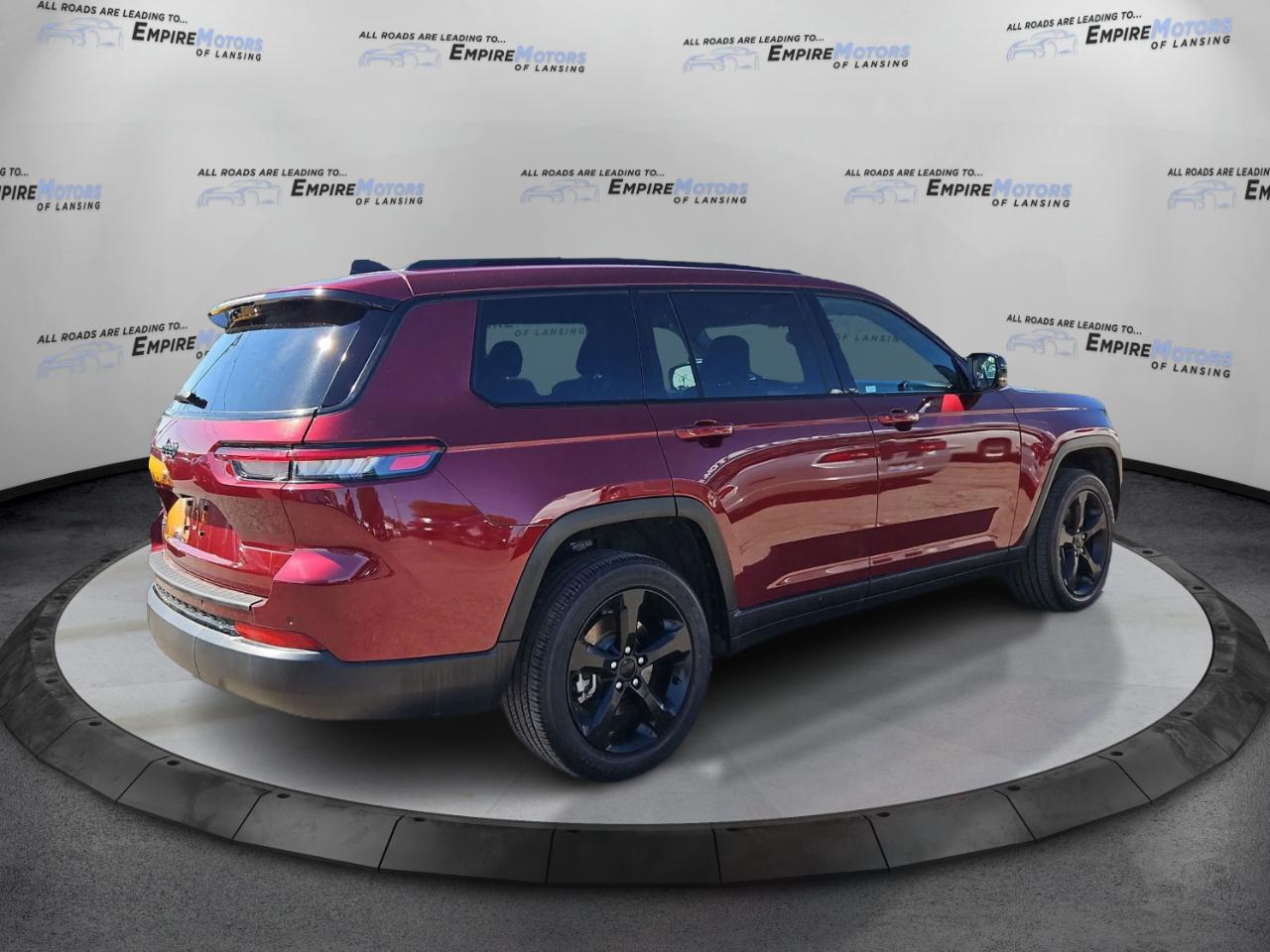 Jeep Grand Cherokee L Laredo 4WD 2023