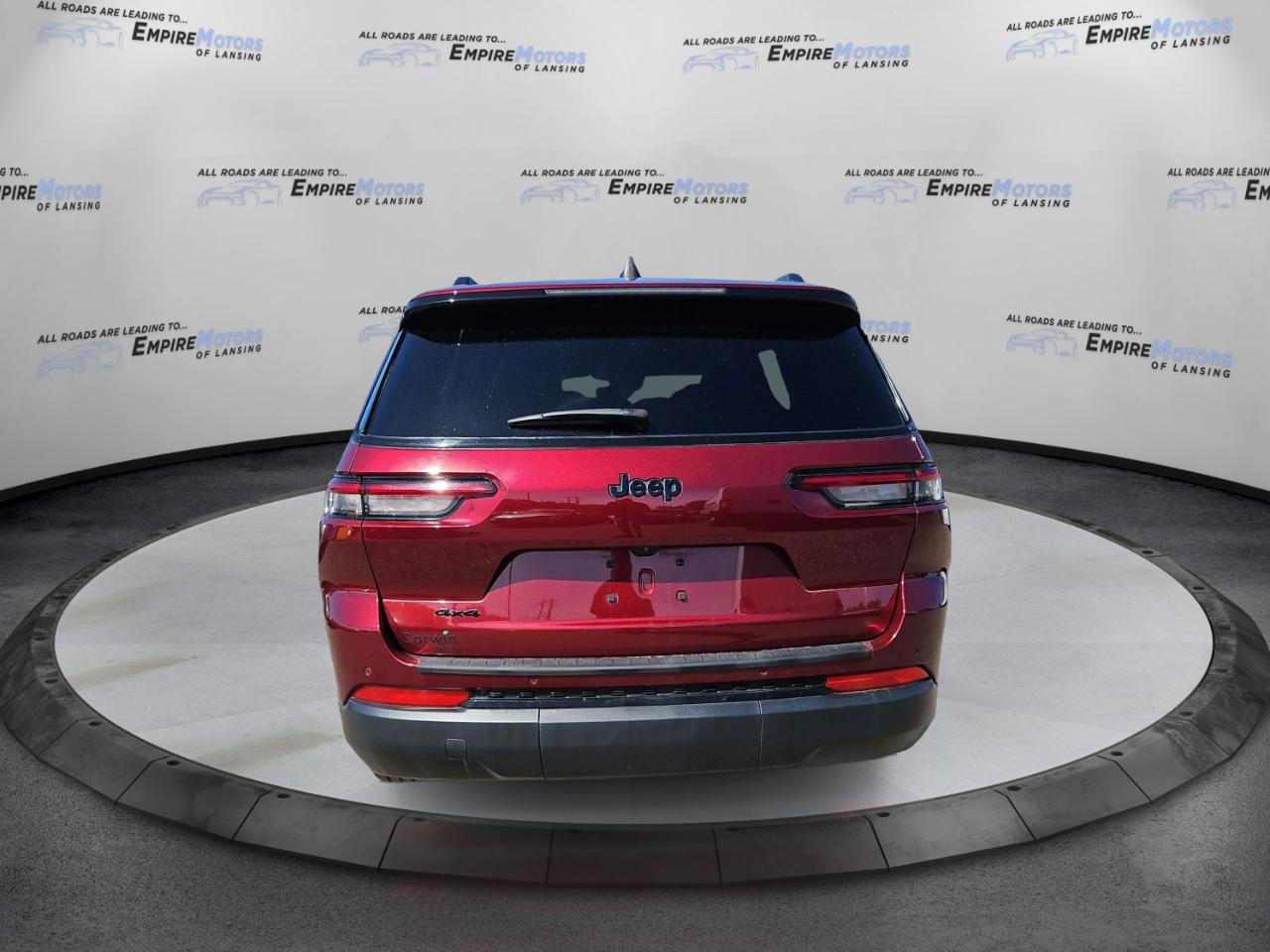 Jeep Grand Cherokee L Laredo 4WD 2023