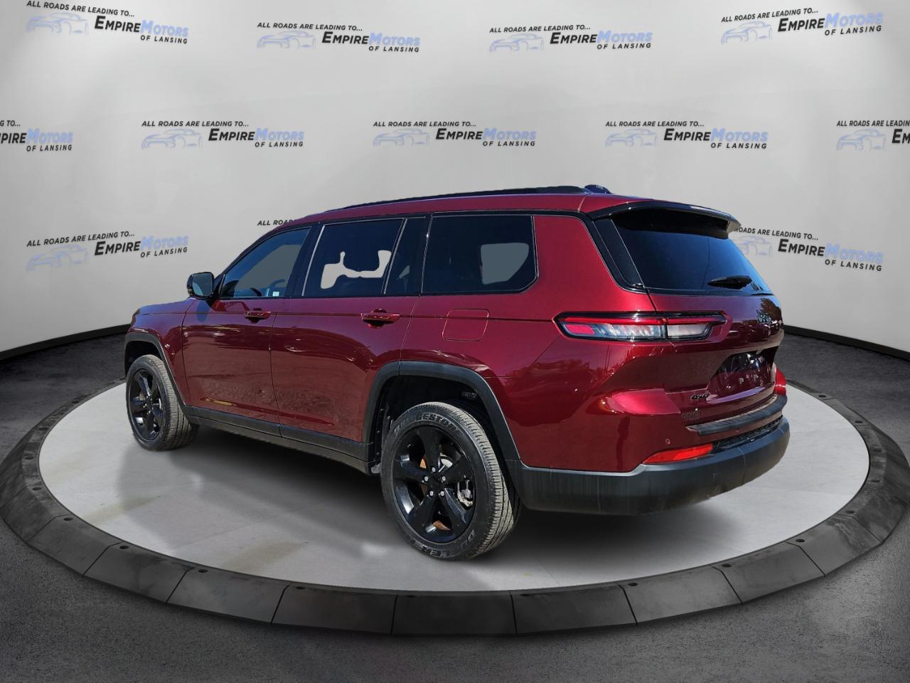 Jeep Grand Cherokee L Laredo 4WD 2023