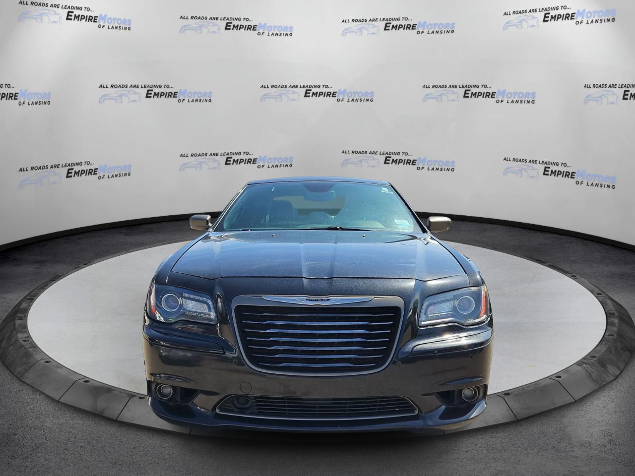 Chrysler 300 C John Varvatos Luxury RWD 2014