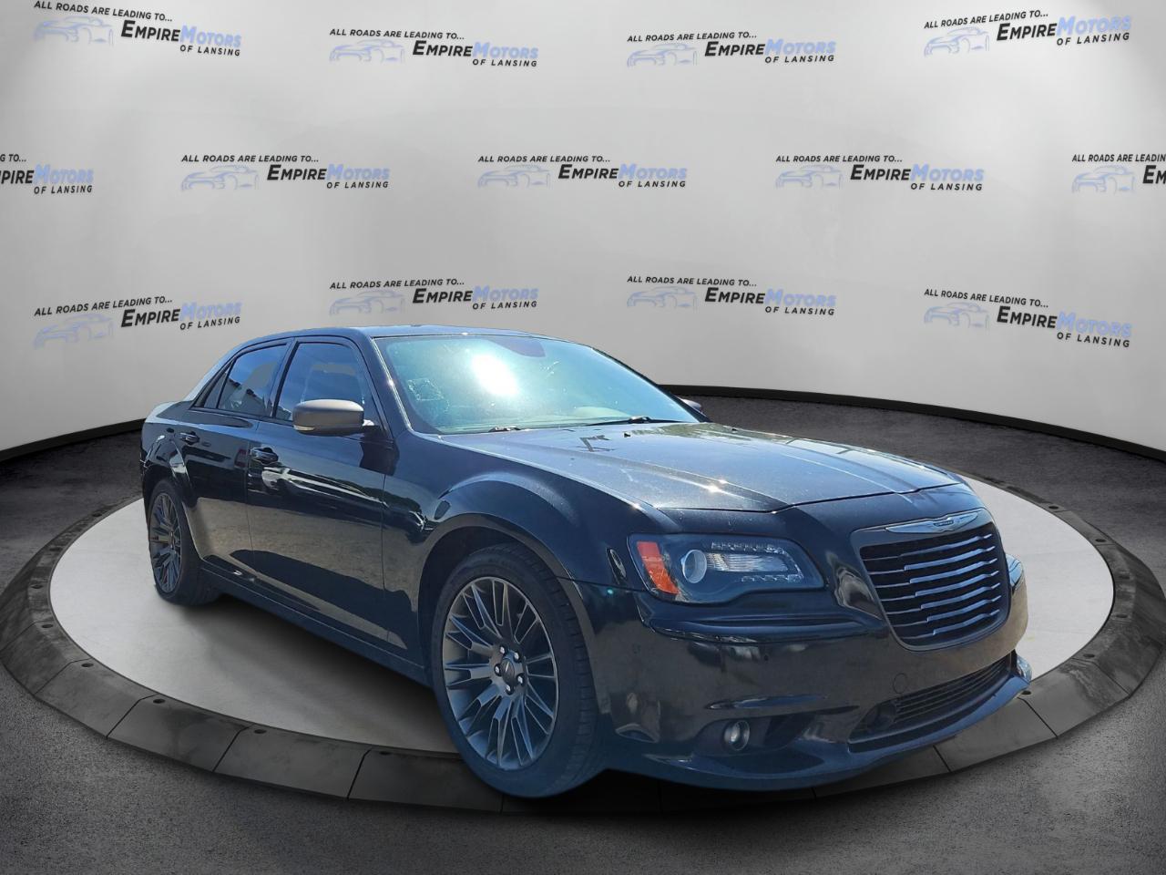 Chrysler 300 C John Varvatos Luxury RWD 2014