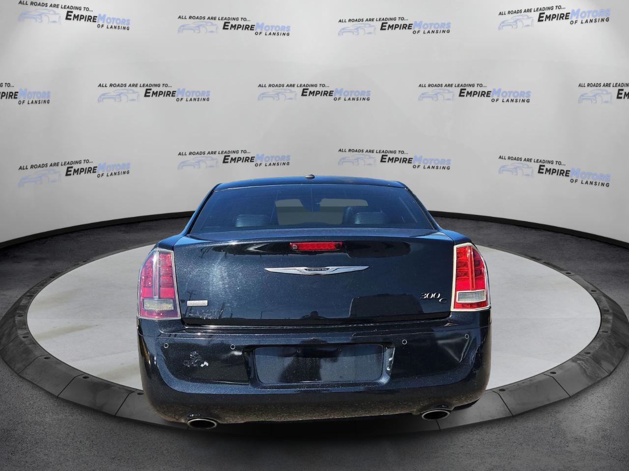 Chrysler 300 C John Varvatos Luxury RWD 2014
