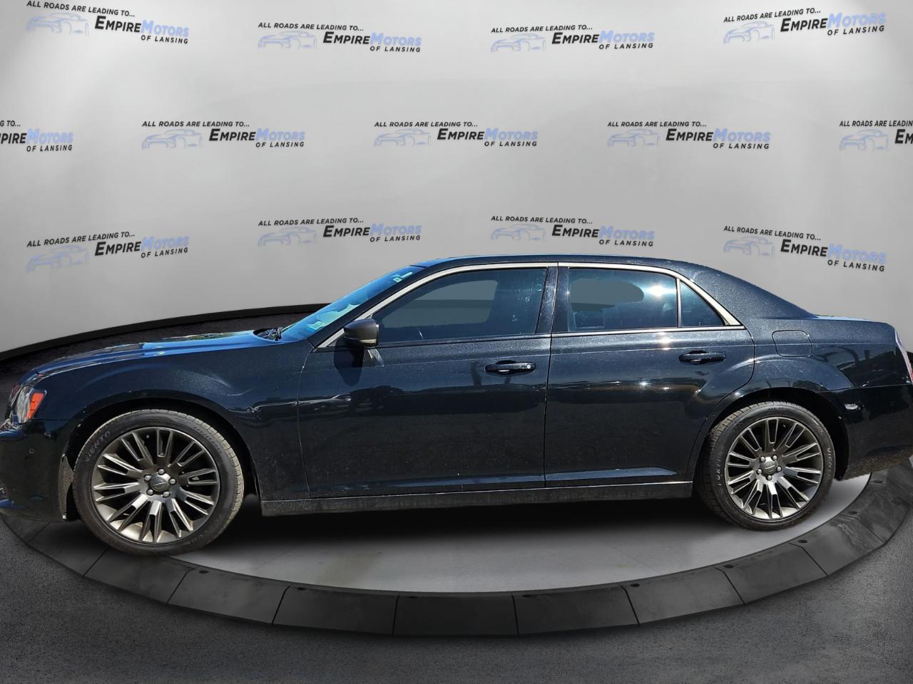 Chrysler 300 C John Varvatos Luxury RWD 2014