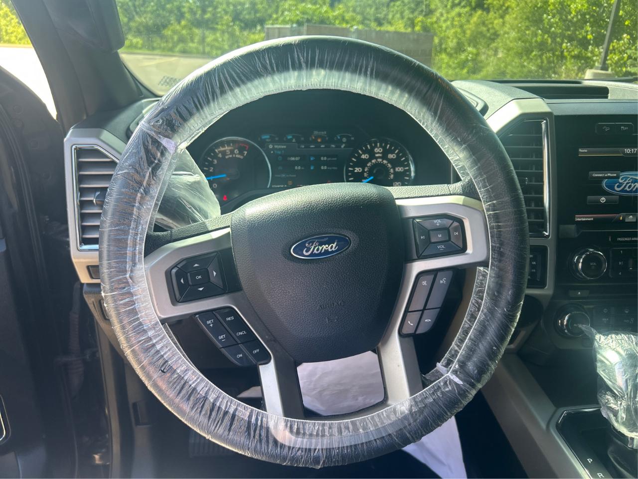Ford F-150 Lariat SuperCab 6.5-ft. Bed 4WD 2015