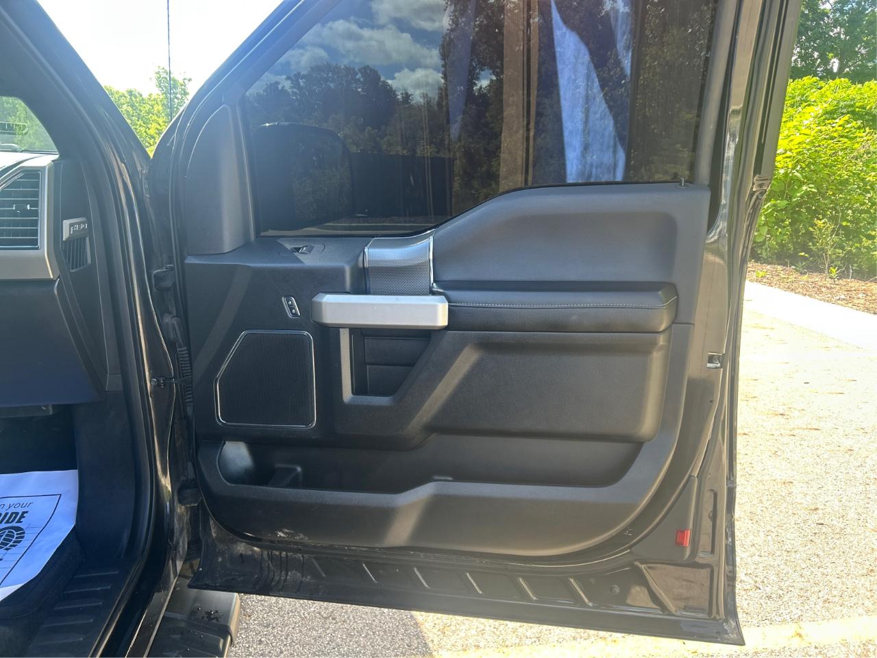 Ford F-150 Lariat SuperCab 6.5-ft. Bed 4WD 2015