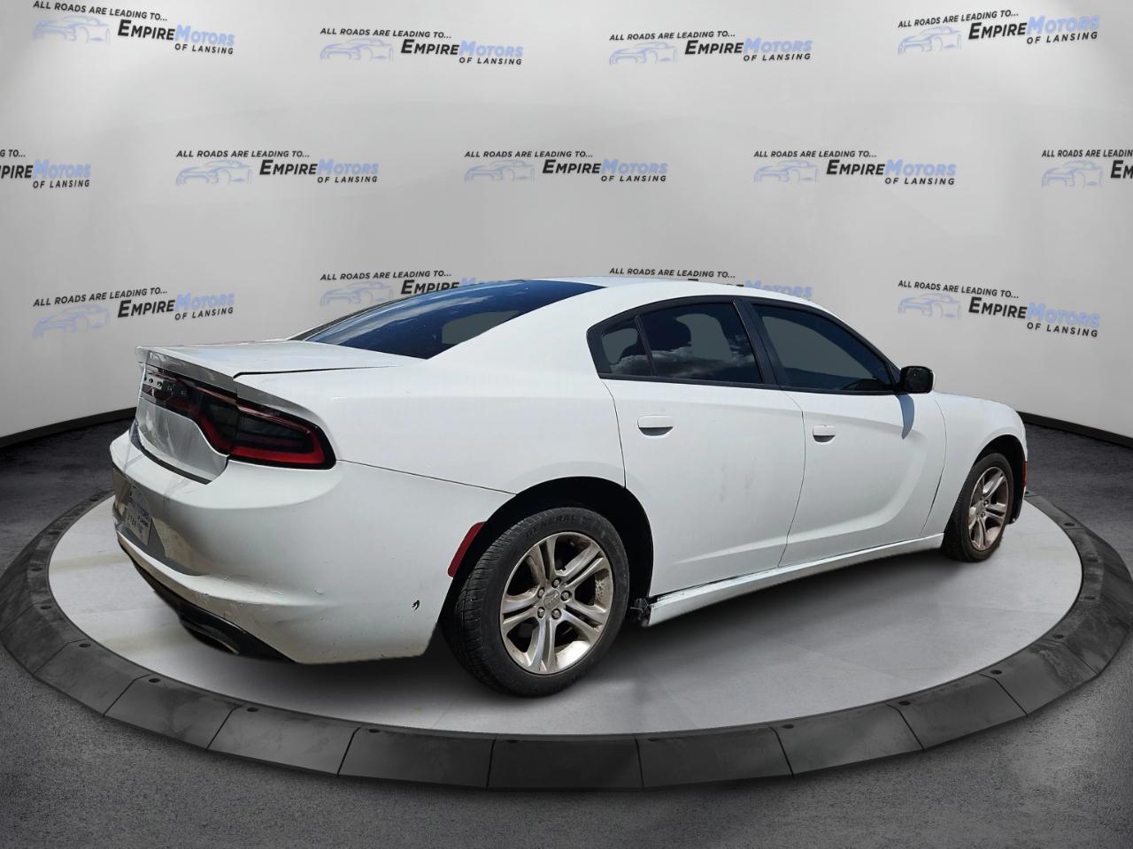 Dodge Charger SE 2015
