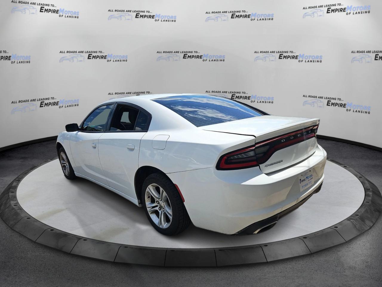 Dodge Charger SE 2015