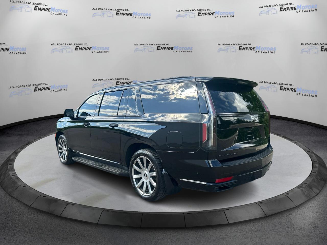 Cadillac Escalade ESV Sport AWD 2023