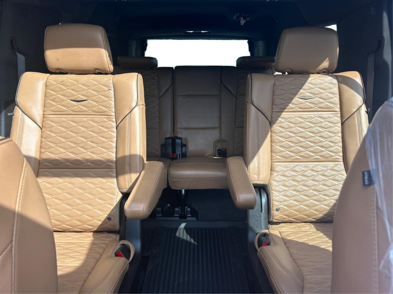 Cadillac Escalade ESV Sport AWD 2023