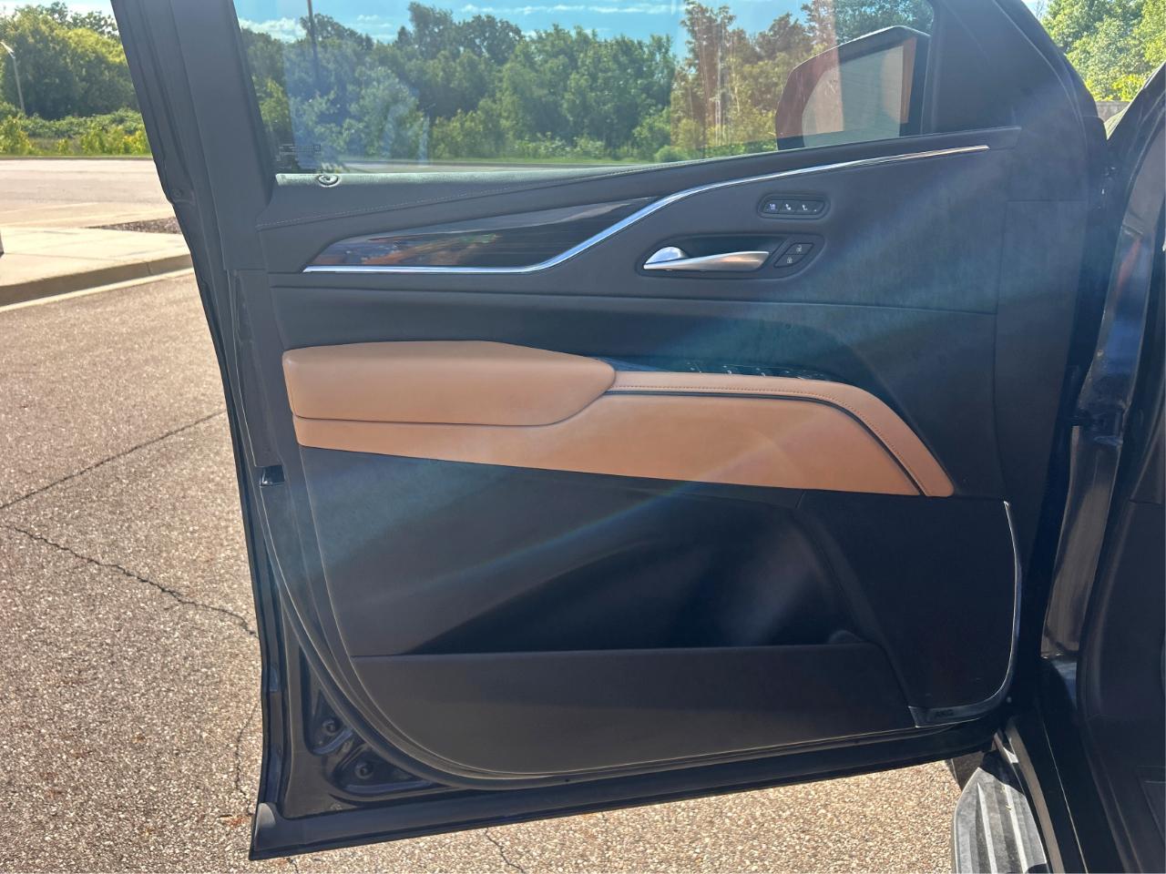 Cadillac Escalade ESV Sport AWD 2023