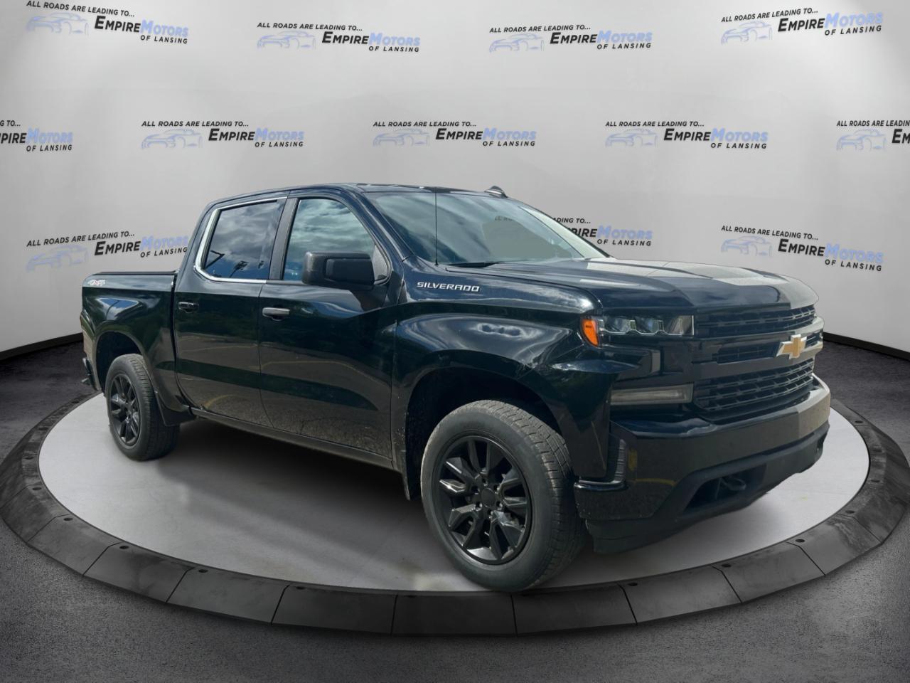Chevrolet Silverado 1500 Custom Crew Cab Long Box 4WD 2020