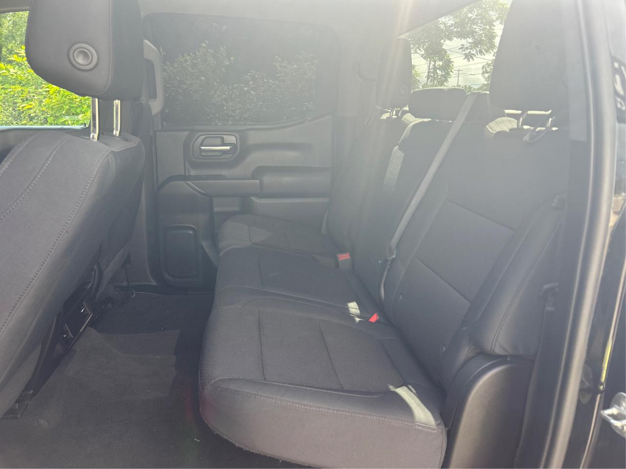 Chevrolet Silverado 1500 Custom Crew Cab Long Box 4WD 2020