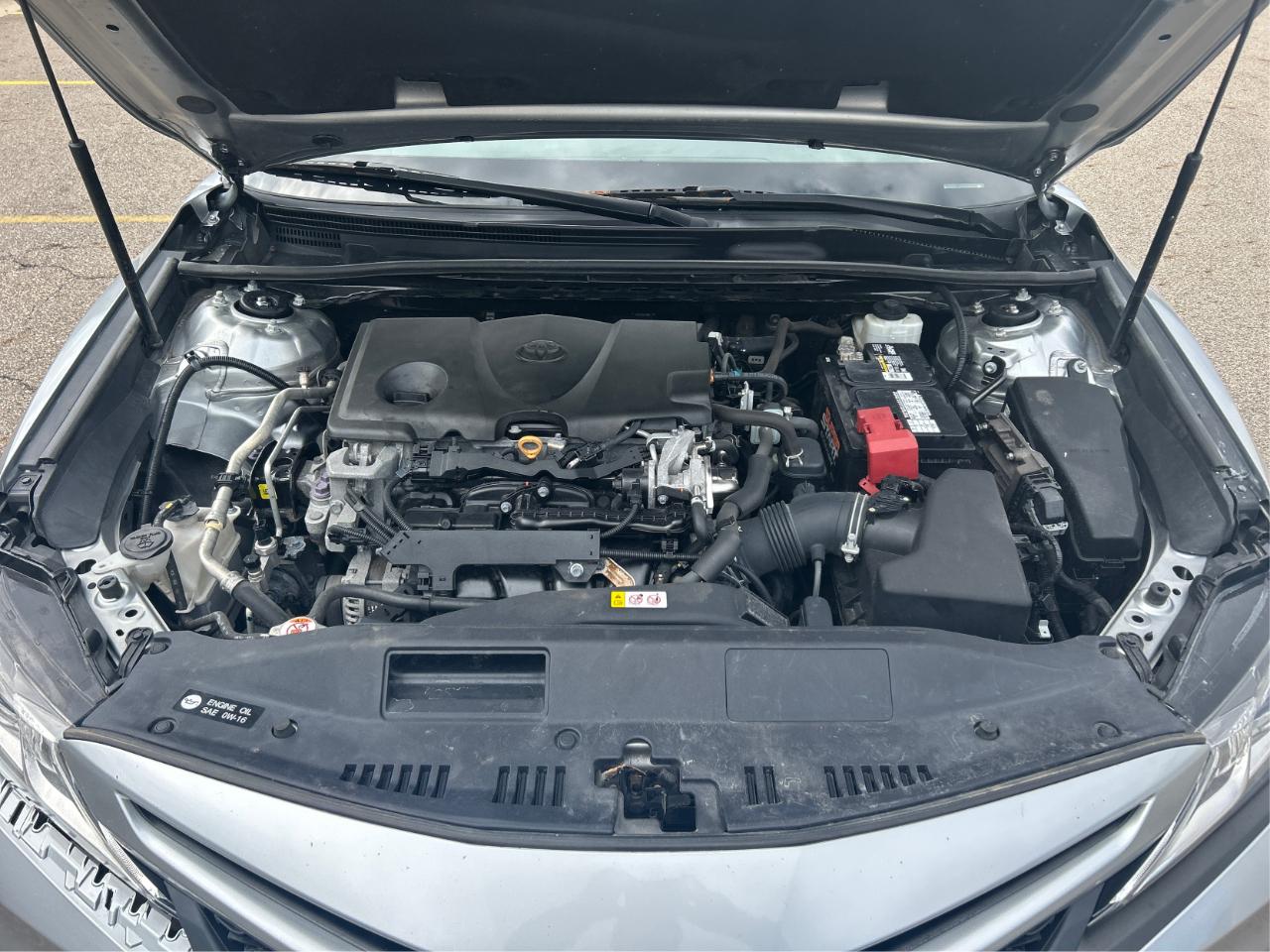 Toyota Camry SE 2020